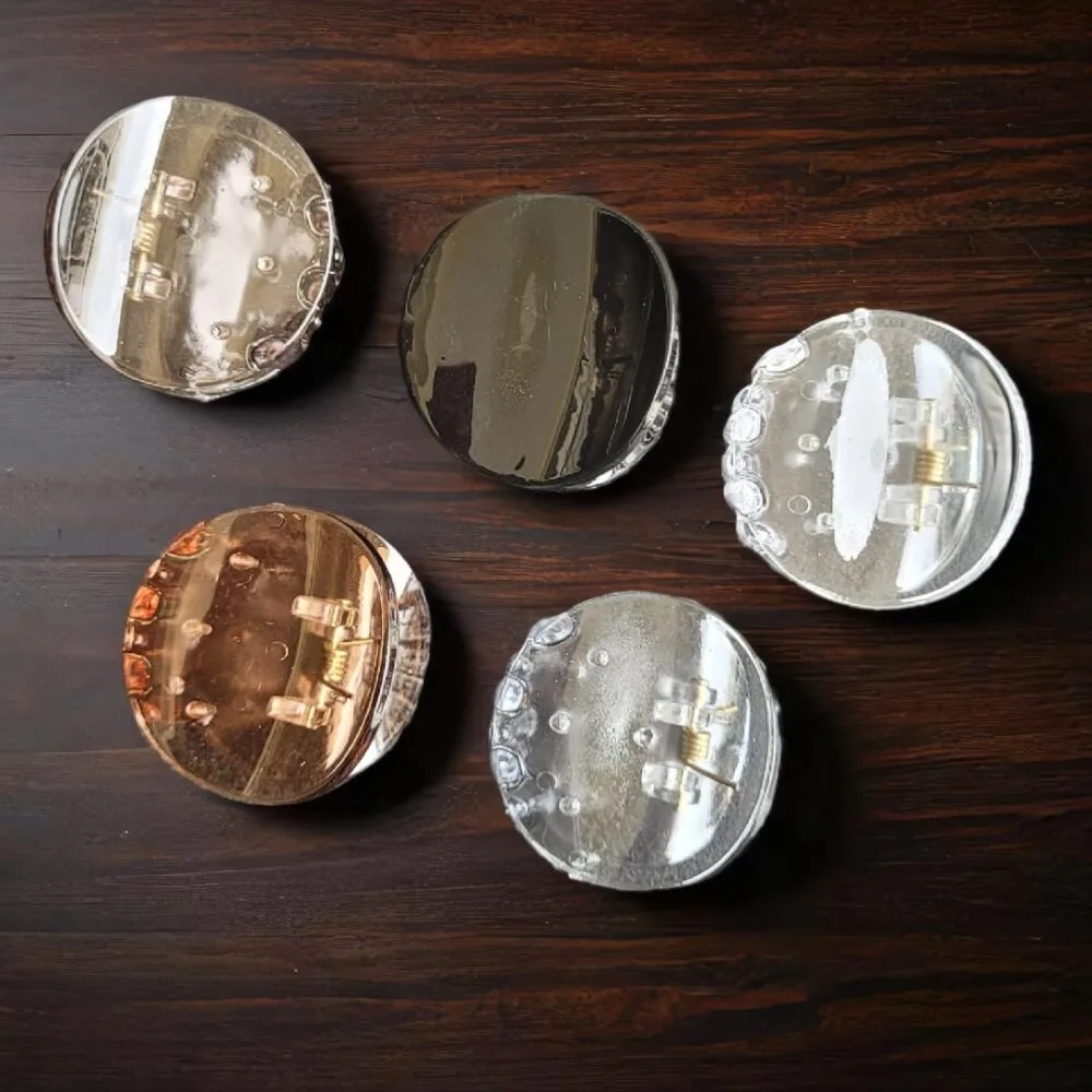 SDL - 1 Piece of Random Color Round Design Strong Glass Clutches