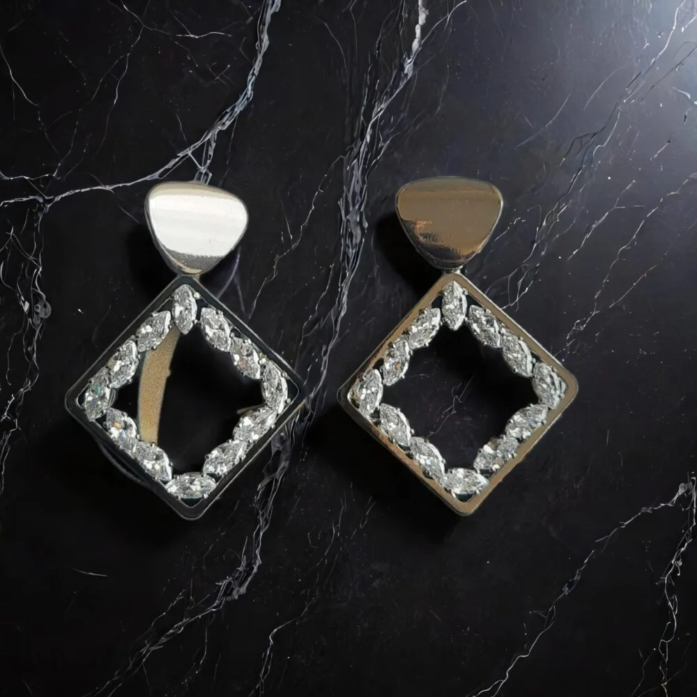 SDL - 1 Set of Beautiful Korean Earrings of Silver