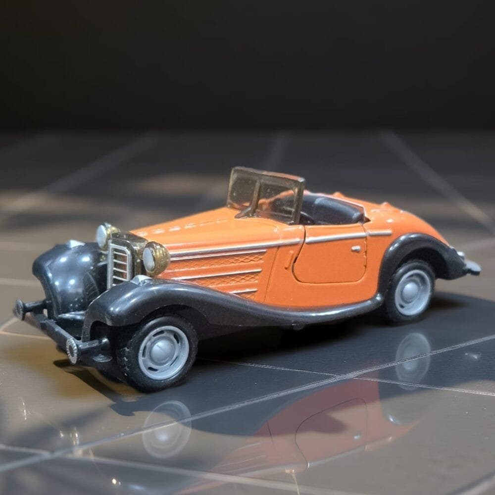 SDL 1:32 Ratio Mercedes-Benz Cabriolet Classic Vintage Die-Cast Car Model with Light & Sound, Opening Doors, Collectible Toy, Birthday Gift for Boys Girls (Mercedes-Benz Orange)